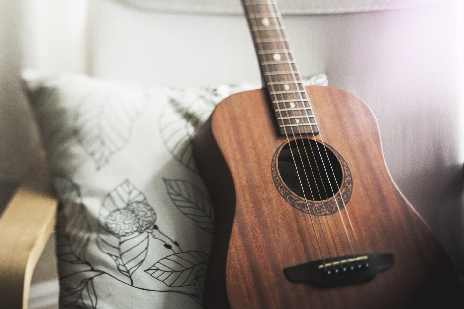 The Evolution of Classic and Acoustic Guitars