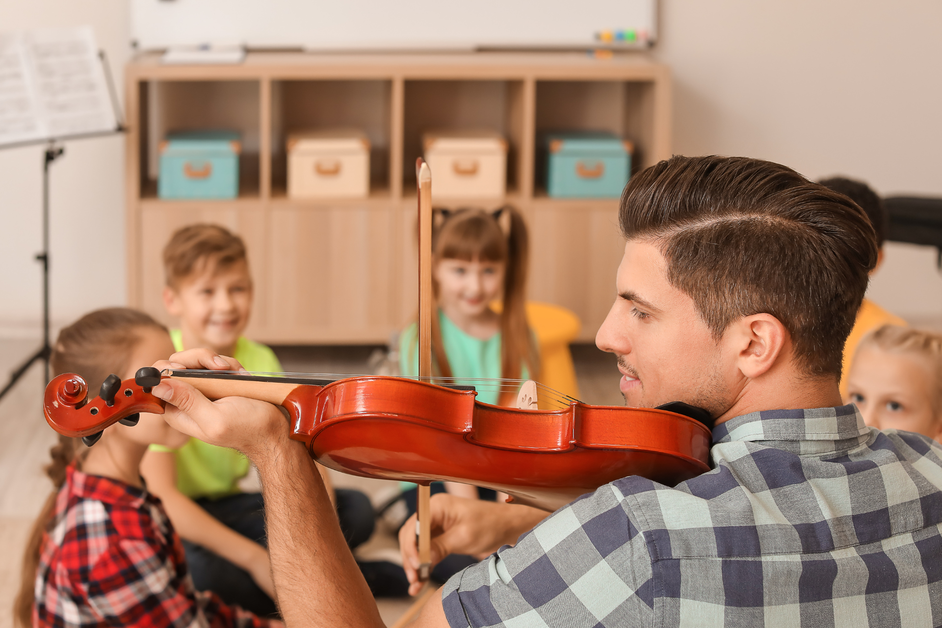 The Benefits of Violin Lessons for Your Child