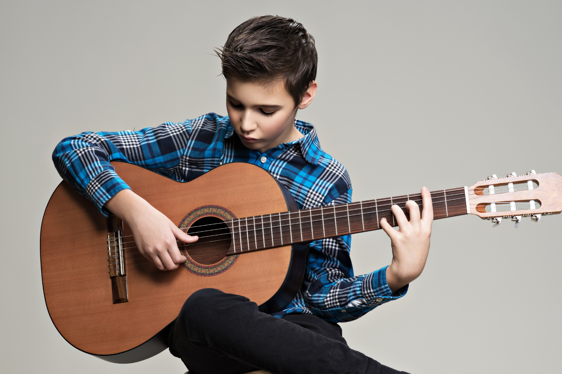 How Music Strengthens the Hand-Brain Connection